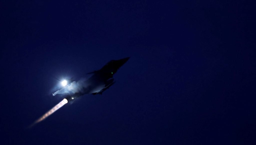 ABD, Suriye’de DEAŞ kamplarını vurdu