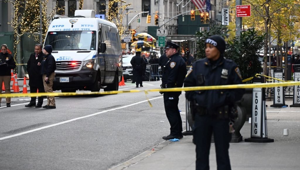 ABD’de dev sigorta şirketinin CEO’su silahlı saldırıda öldürüldü