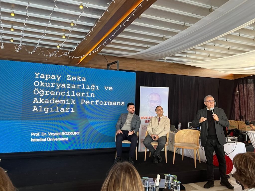 Yapay zeka akademik performansı olumlu etkiliyor