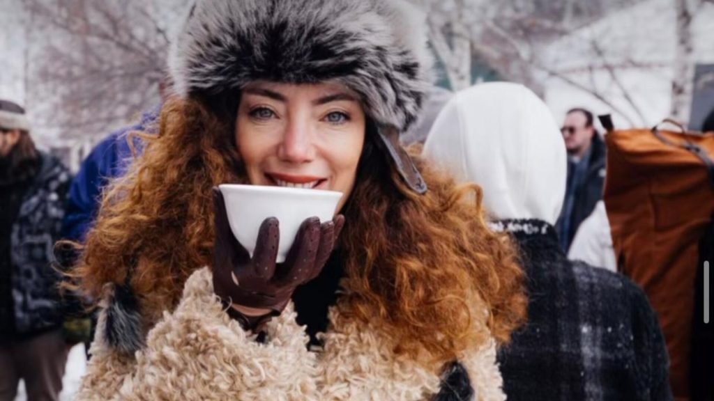 Akasya Asıltürkmen’in evlilik yorumu sosyal medyada gündem oldu: ‘Bir erkekle her gece aynı yatağa girmek istemiyorum’