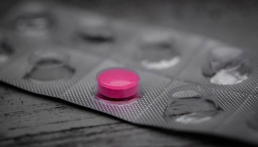 Doğum kontrol hapı yutan çocuklar hastanelik oldu