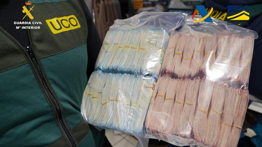 Europol, çoğunluğu Ukraynalılardan oluşan bir çeteyi çökertti: ‘Yeraltı bankacılığı’ hizmeti veriyorlarmış