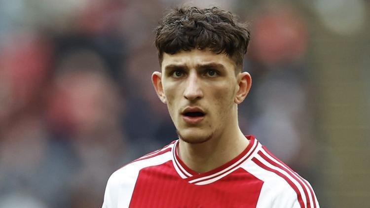 Fenerbahçe teklif yaptı, genç yıldız yeşil ışık yaktı