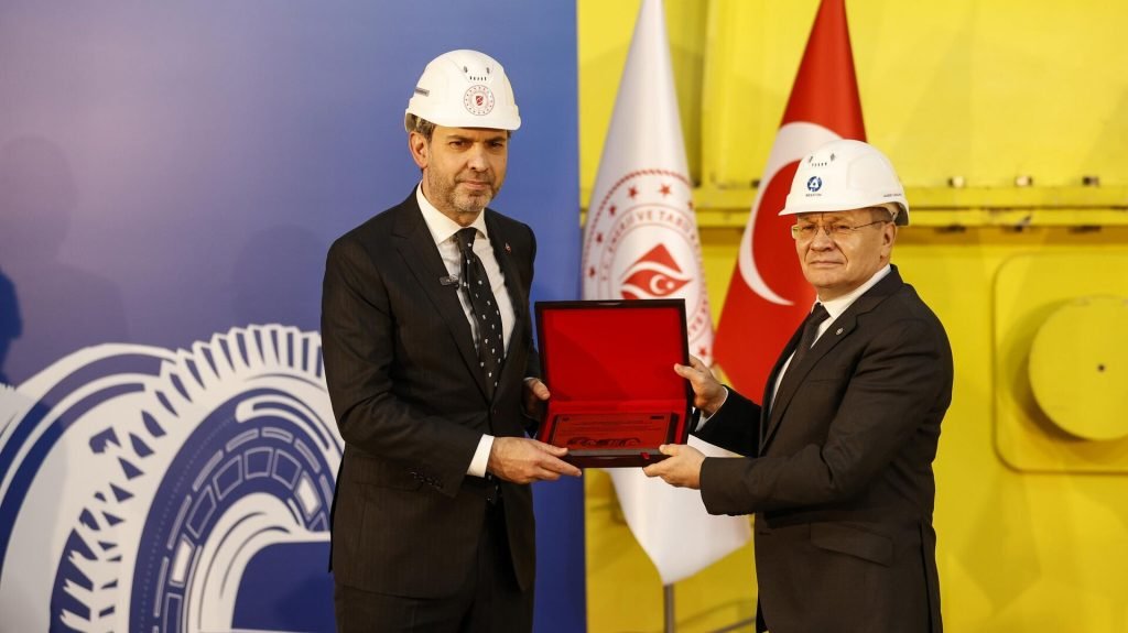 Siemens Akkuyu Nükleer Santrali’ne parası ödenmiş ekipmanları teslim etmeyi reddetmişti: Rusya dava açacak