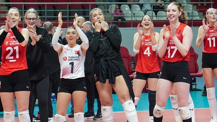 Türk Hava Yolları, CEV Kupası’nda Dörtlü Final’de!