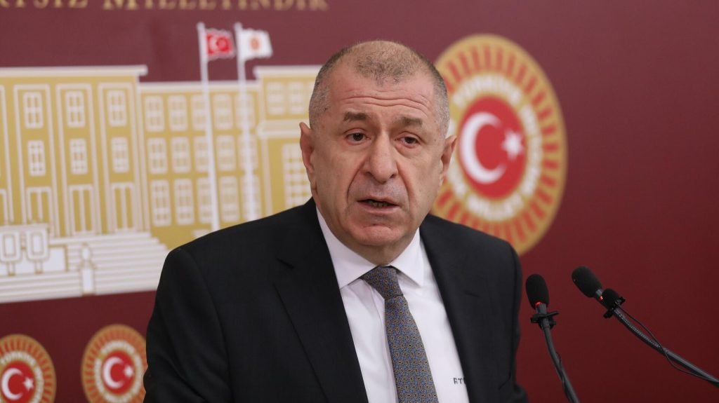 Ümit Özdağ’dan Demirtaş benzetmesine tepki: ‘Terör örgütü ile iş birliği yapanlarla aynı noktada değiliz’