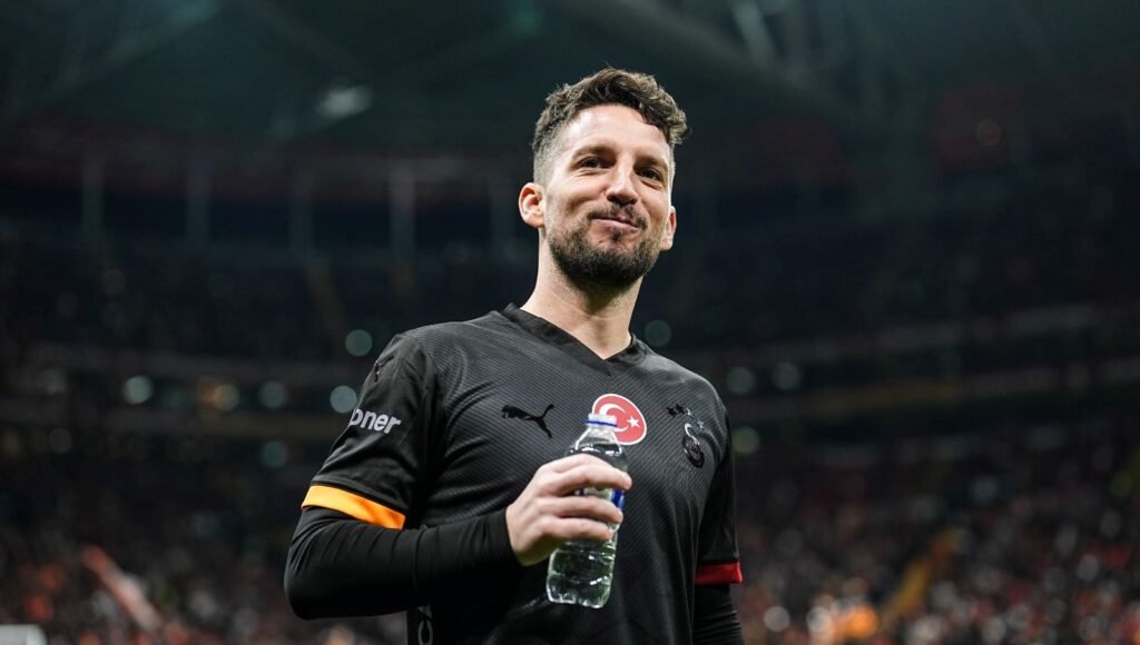 Adanaspor sahadan çekilmişti: TFF, Mertens’in penaltı pozisyonunun VAR kayıtlarını açıkladı