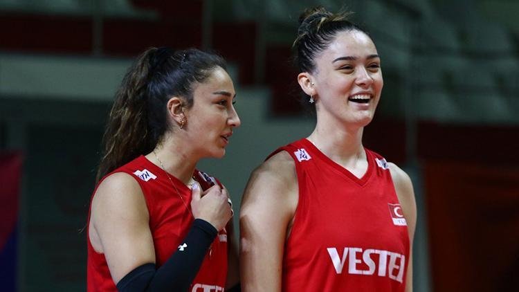 Hande Baladın Fenerbahçe’ye ‘Evet’ dedi, Zehra Güneş sırada
