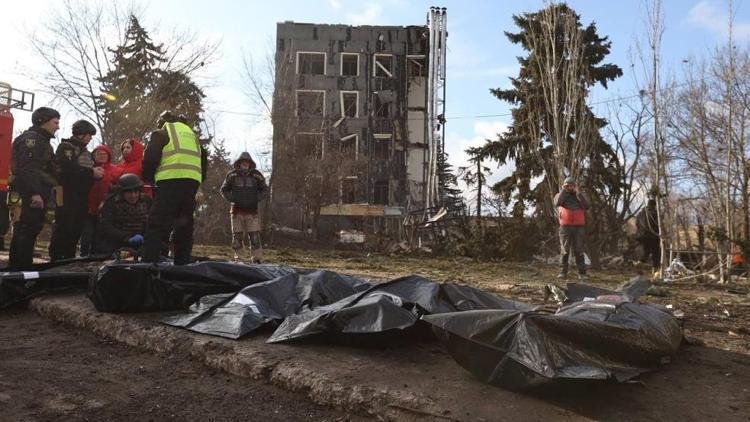 Rusya’dan füze saldırısı: 5 ölü 50 yaralı