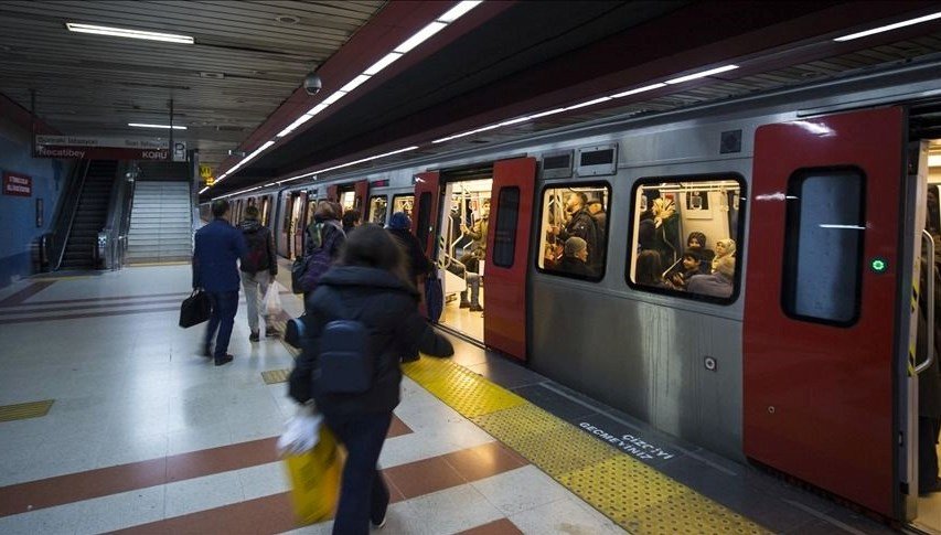 Başkentte bazı otobüs ve metro durakları kapatıldı