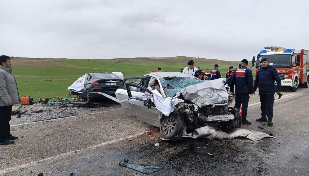 Bayram öncesi katliam gibi kaza: 6 ölü