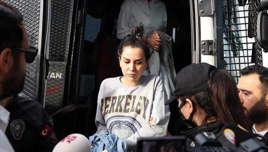 Dilan Polat’ın Instagram hesabına erişilemiyor: Hesabını kapattı mı?