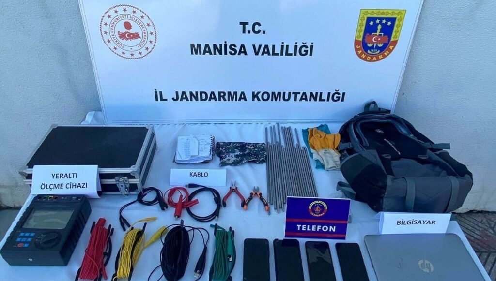 Manisa’da kaçak kazı operasyonu