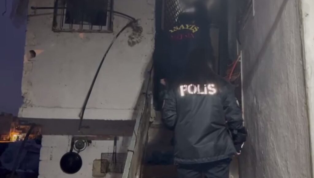 Mersin’de şafak operasyonu: 91 gözaltı