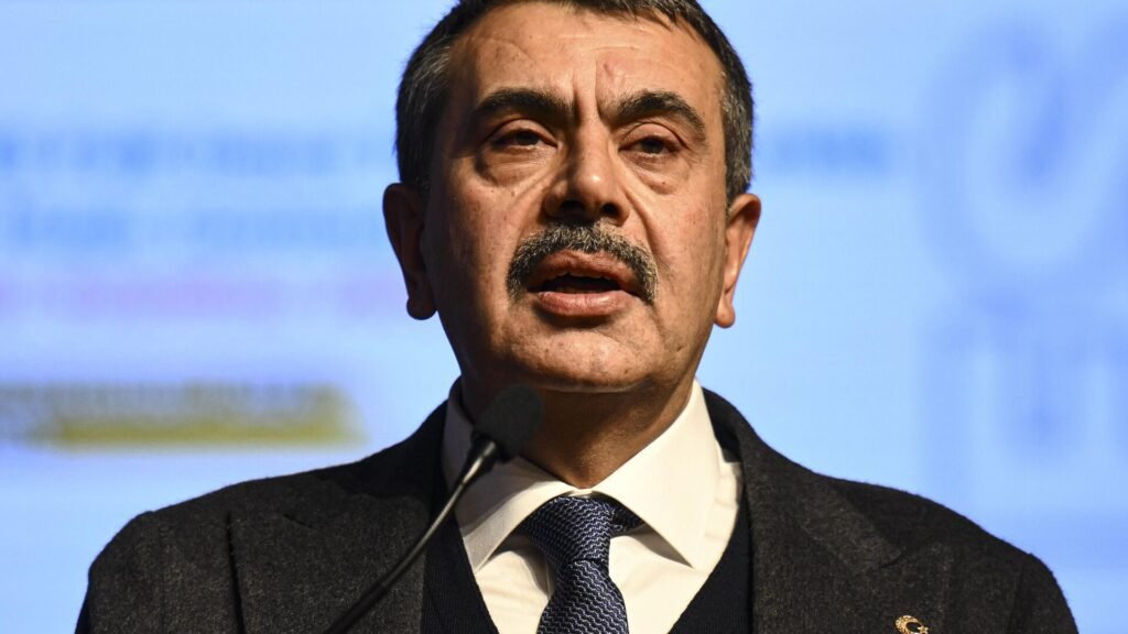 Milli Eğitim Bakanı Tekin’den mülakat açıklaması: ‘Kimsenin hakkının yenmesine müsaade etmeyiz’