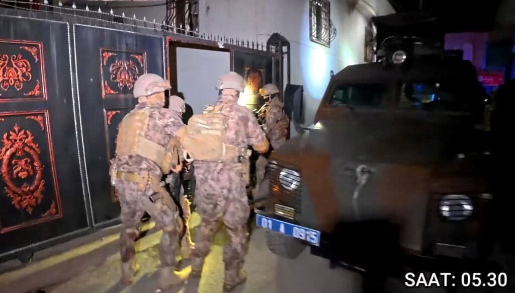 Şafak vakti “Sayğılılar” suç örgütüne operasyon