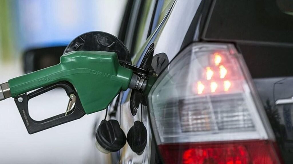 Tabelalar bu gece değişecek: Benzin ve motorine zam geliyor