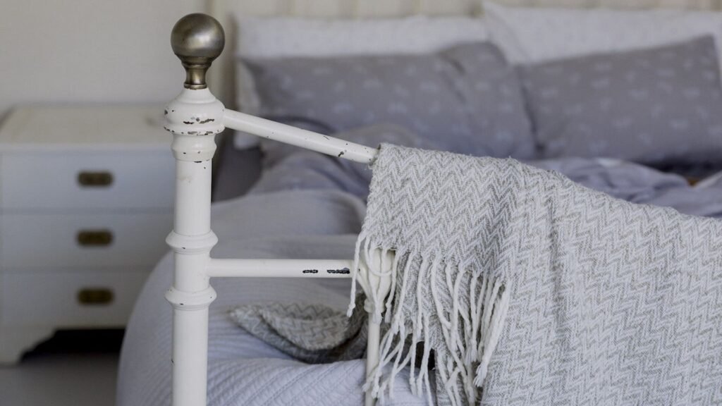 Yatağın altındaki ‘canavar’ gerçek çıktı