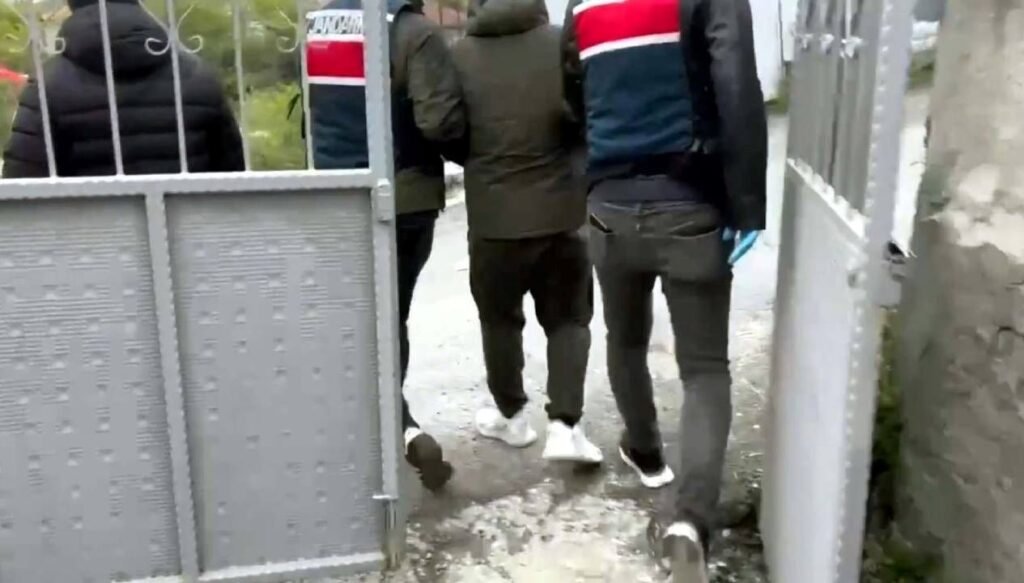 1.2 milyar liralık dolandırıcılık yapan 139 şüpheli yakalandı