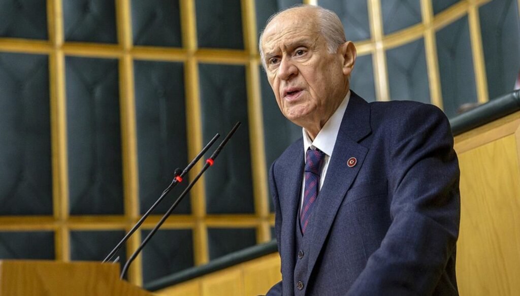 Bahçeli: Sokak çağrıları masum değildir