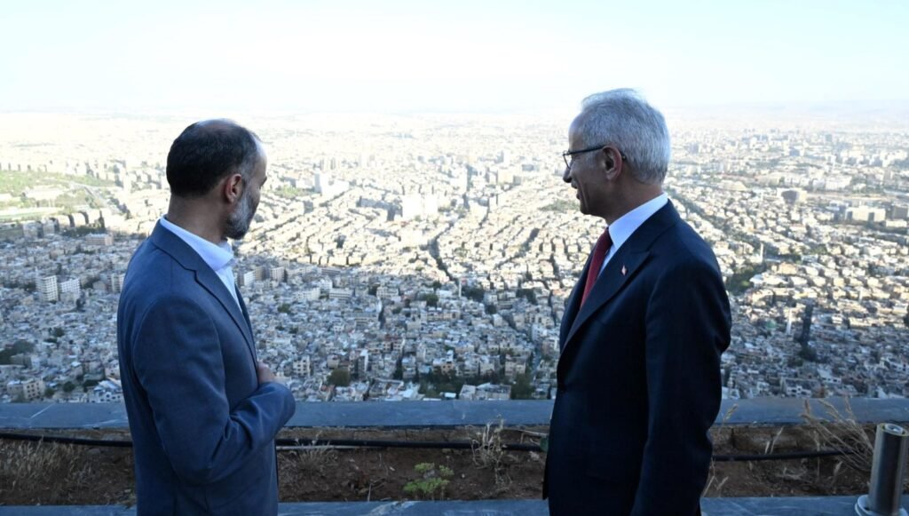 Bakan Uraloğlu, Kasiyun Dağı’nı ziyaret etti