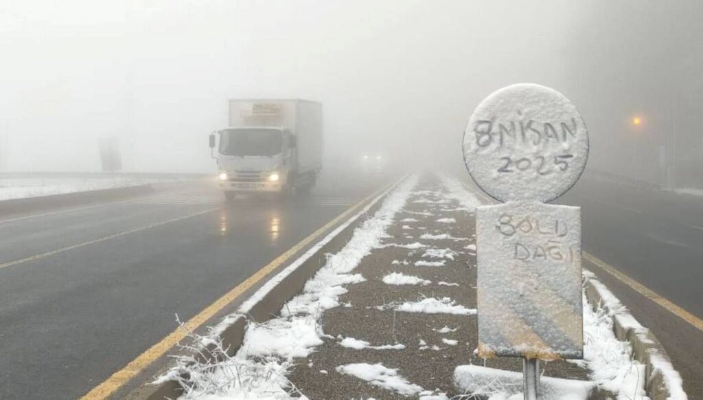 Bolu Dağı’nda kar yağışı etkili oldu
