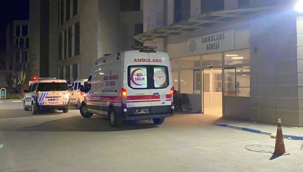 Boşanma aşamasındaki 5 çocuğunun annesini katletti