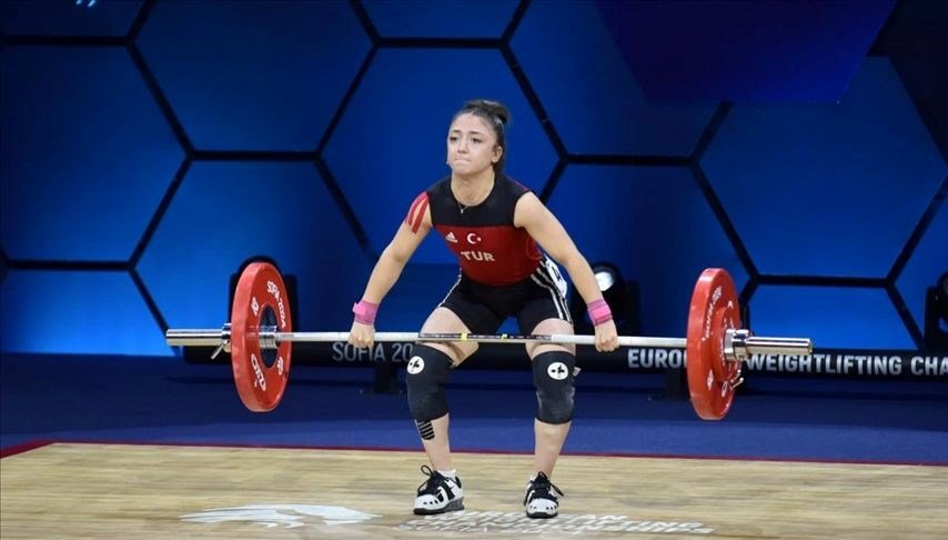 Cansu Bektaş’tan üst üste 3. Avrupa şampiyonluğu