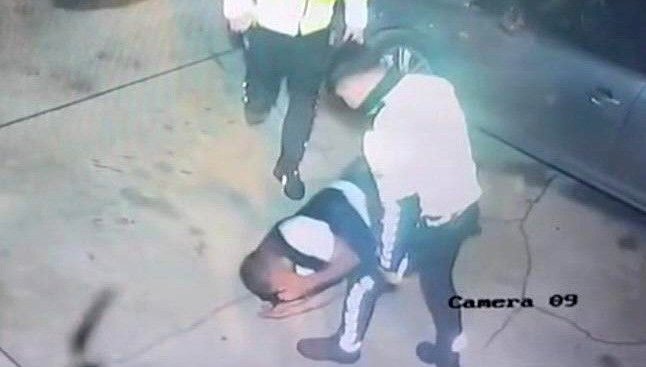 Çevirmeden kaçan sürücüyü döven polislere soruşturma