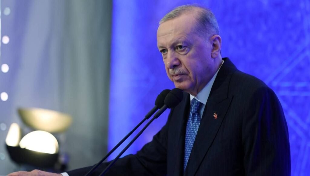 Cumhurbaşkanı Erdoğan: “Tek gayemiz insan yetiştirmek”