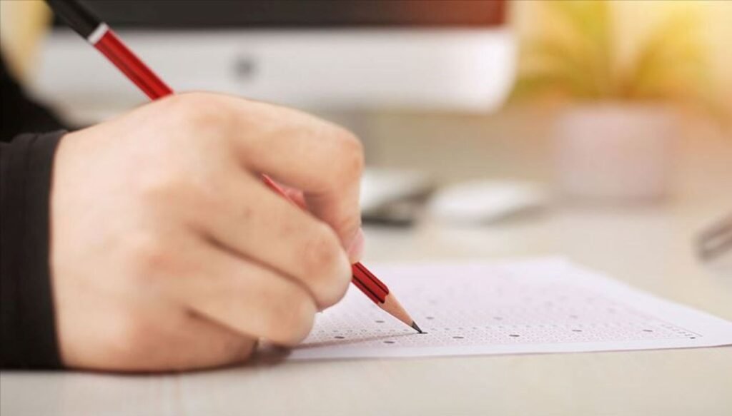 DGS başvuruları ne zaman başlayacak? 2025 Dikey Geçiş Sınavı başvuruları