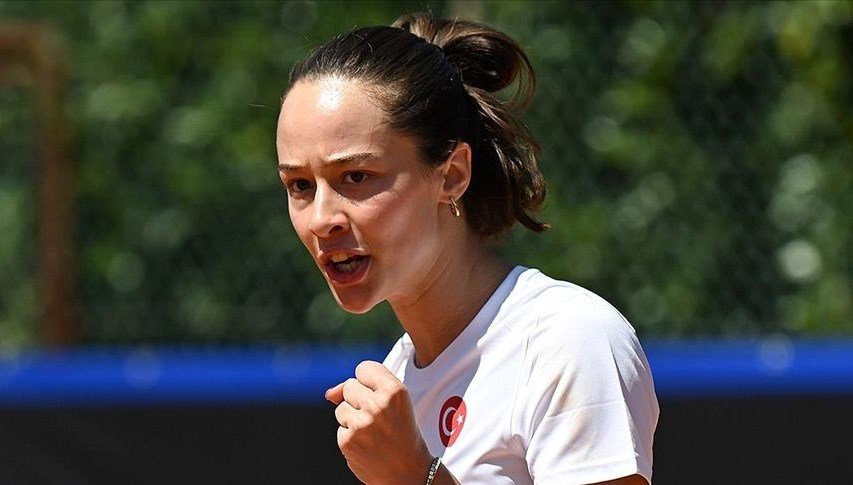 Milli tenisçi Zeynep Sönmez final turunda