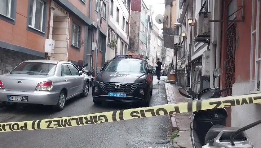 Şişli’de kanlı baskın: Maskeli saldırganlar biri hamile iki kişiyi öldürdü