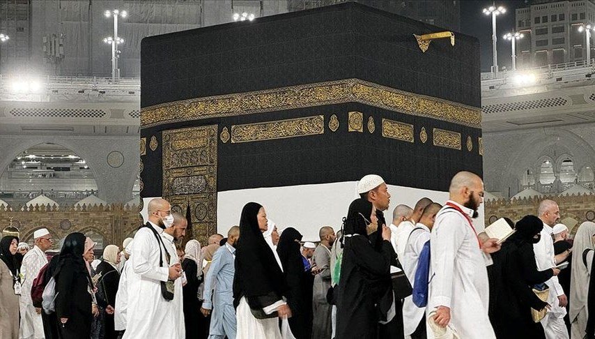 Suudi Arabistan’dan kaçak hac önlemi
