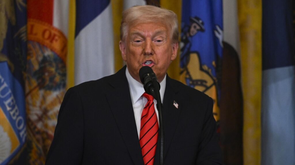 Trump: Çin’e yüzde 145 vergi  çok yüksek, önemli ölçüde düşecek