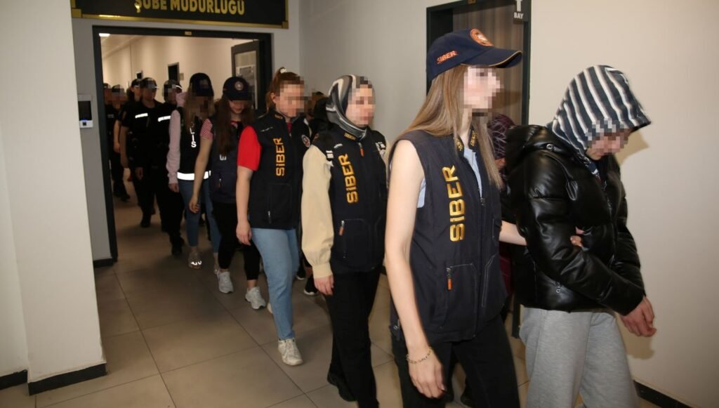 180 milyon liralık araç vurgunu