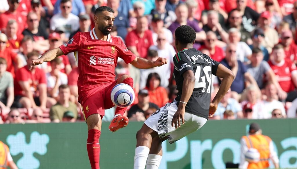 4 gollü maçta Liverpool ile Arsenal yenişemedi