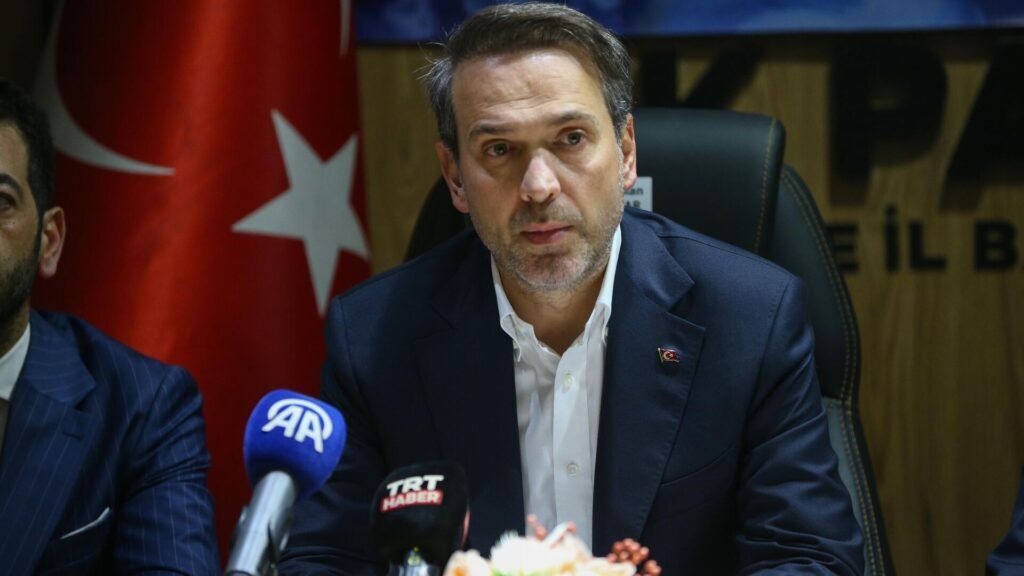 Bakan Bayraktar: Karadeniz’deki yeni doğal gaz keşfi tüm hanelere 3.5 yıl yetecek düzeyde