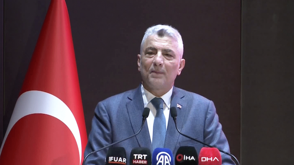 Bakan Bolat: 1973’te yılda 1 milyar dolar ihracat yaparken, şimdi günde 1 milyar dolar ihracat yapıyoruz