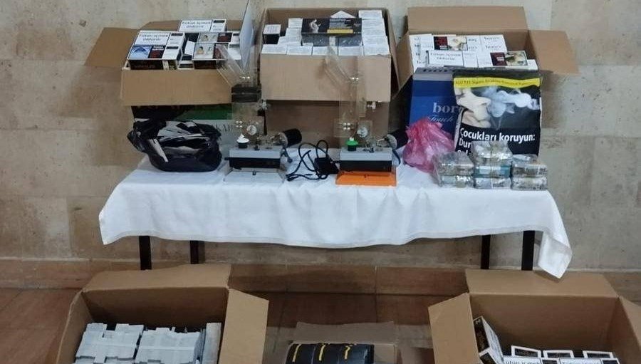 Binlerce makaron ele geçirildi