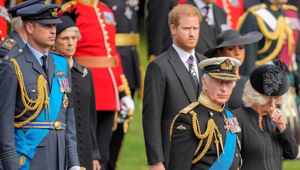 Charles’a yakın isim konuştu: Kral, Prens Harry ile “konuşamıyor”