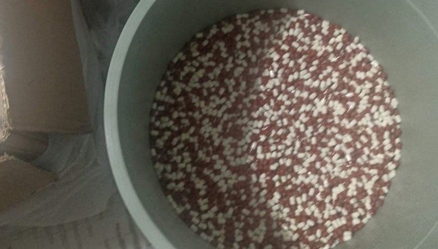 Çöpten binlerce uyuşturucu madde çıktı