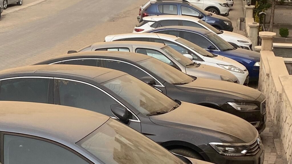 Meteoroloji uyardı: Toz taşınımı hava kalitesini düşürüyor, kuvvetli rüzgar ve sağanak geliyor