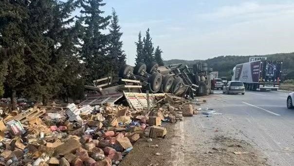 Otoyol savaş alanına döndü: Mersin’de feci kaza