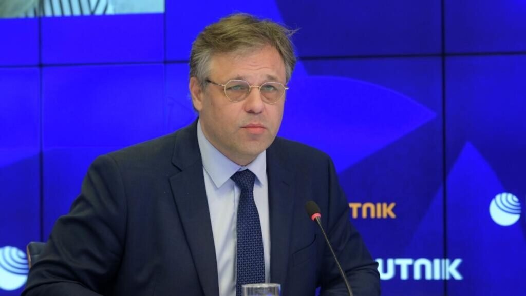 Rus Büyükelçi Miroşnik: ABD, çözüm için Kiev’i kendine getirmeli