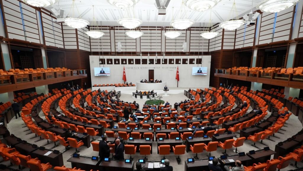 AK Parti’den yeni enerji teklifi: Enerji ve maden alanlarına yönelik düzenleme