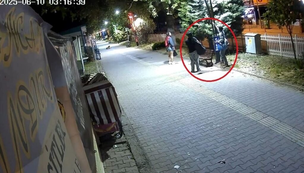 Aydınlatma direklerindeki LED ışıkları söktü: Zarar 300 bin TL