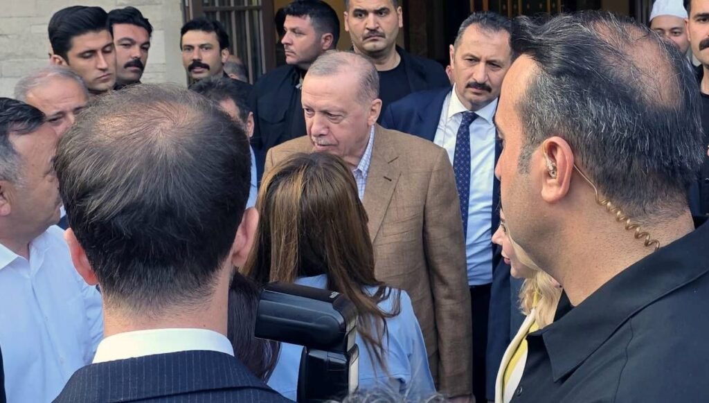 Cumhurbaşkanı Erdoğan, bayram namazını Marmaris’te kıldı