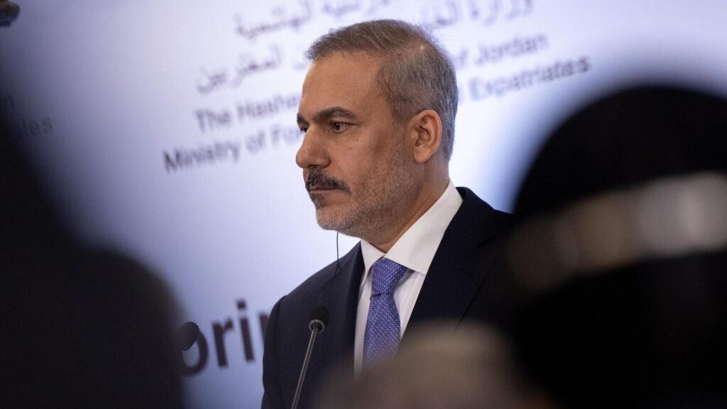 Dışişleri Bakanı Fidan: İsrail’in İran’a saldırdığı gece ABD Dışişleri Bakanı Rubio’dan telefon aldık