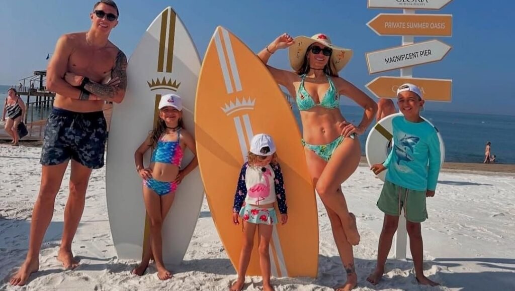 Galatasaray’a veda eden Muslera Türkiye’den ayrılmadı